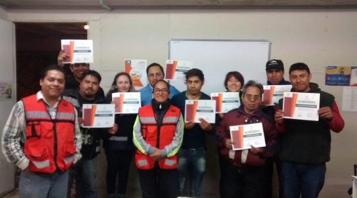Concluyen curso de electricidad en aula Contadero, de Be Grand